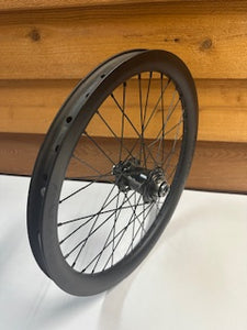 Rocket Max-Q 36HCarbon Wheelset With Onyx Hubs