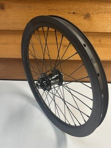Rocket Max-Q 36HCarbon Wheelset With Onyx Hubs